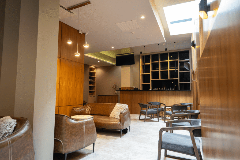 spatiu de servit cafea in hotel fabesca